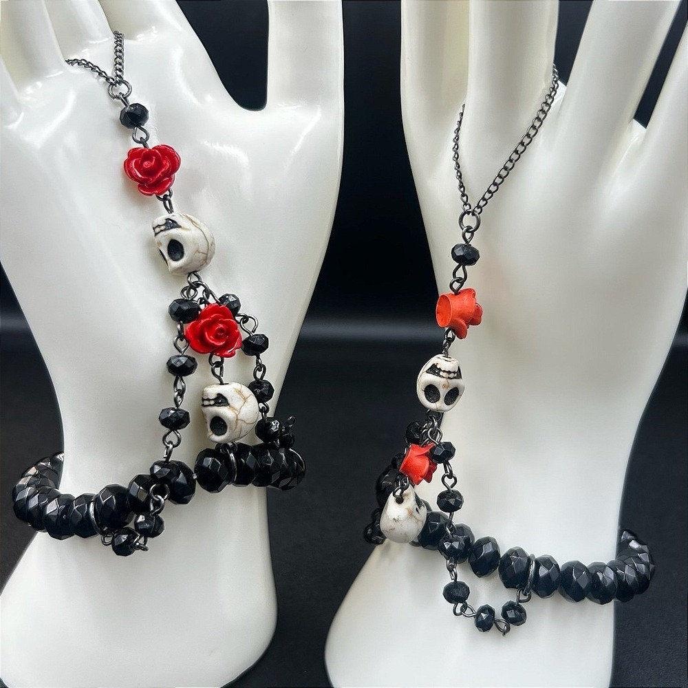 Vintage Day of the Dead Aesthetic Skull & Red Rose Hand‎ Chain Bracelet 6.5"